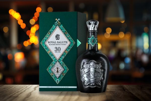 Royal Salute 30 Year Old Key to the Kingdom Whisky | The Liquid